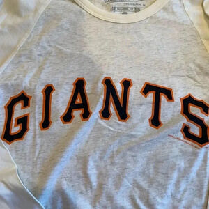 NWT Giants Mitchell & Ness Juniors Size S Raglan Jersey t-shirt